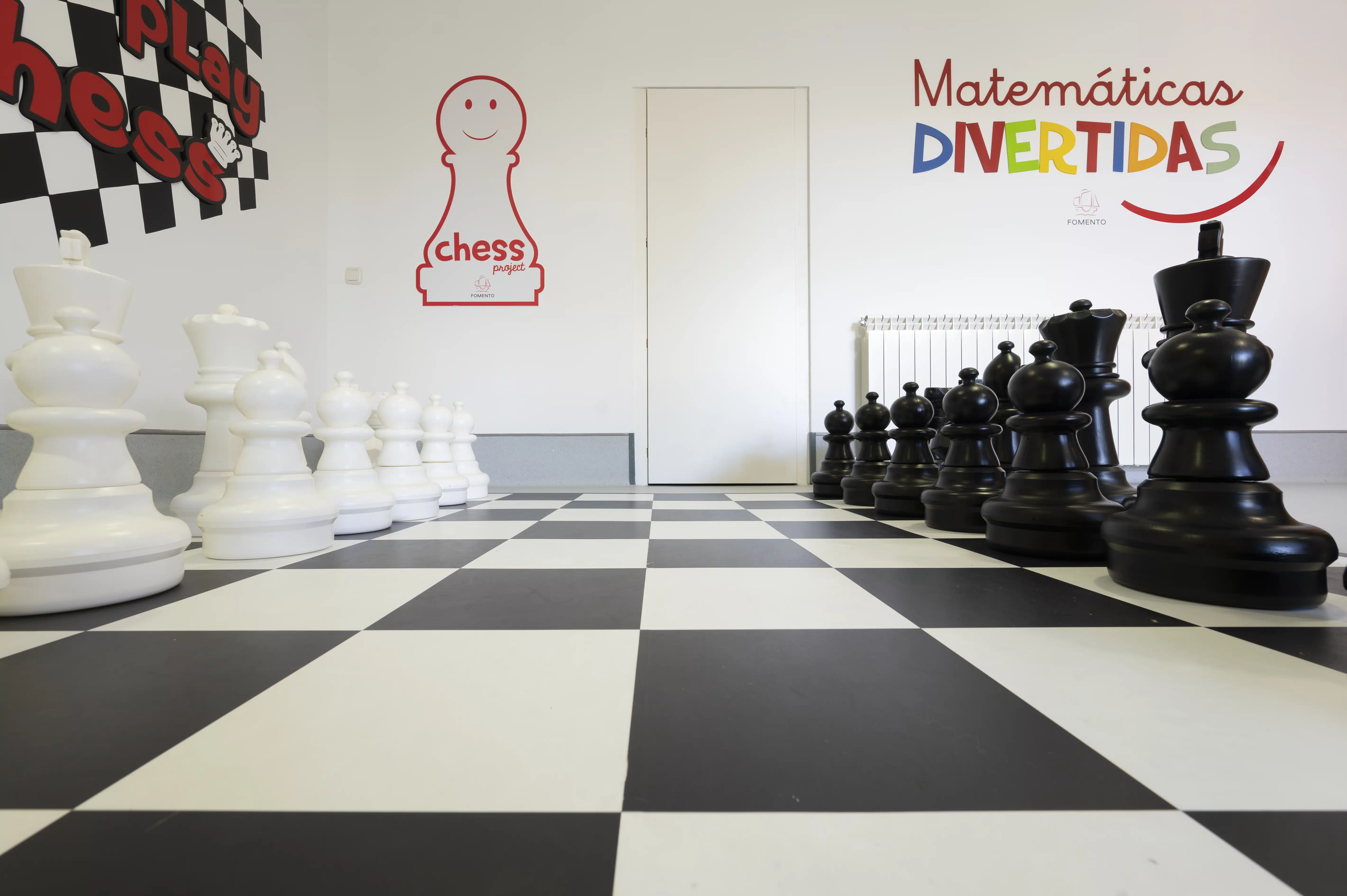 Colegio de Fomento Pinoalbar: Colegio Concertado en Simancas,Infantil,Primaria,Secundaria,Bachillerato,Inglés,Alemán,Católico,