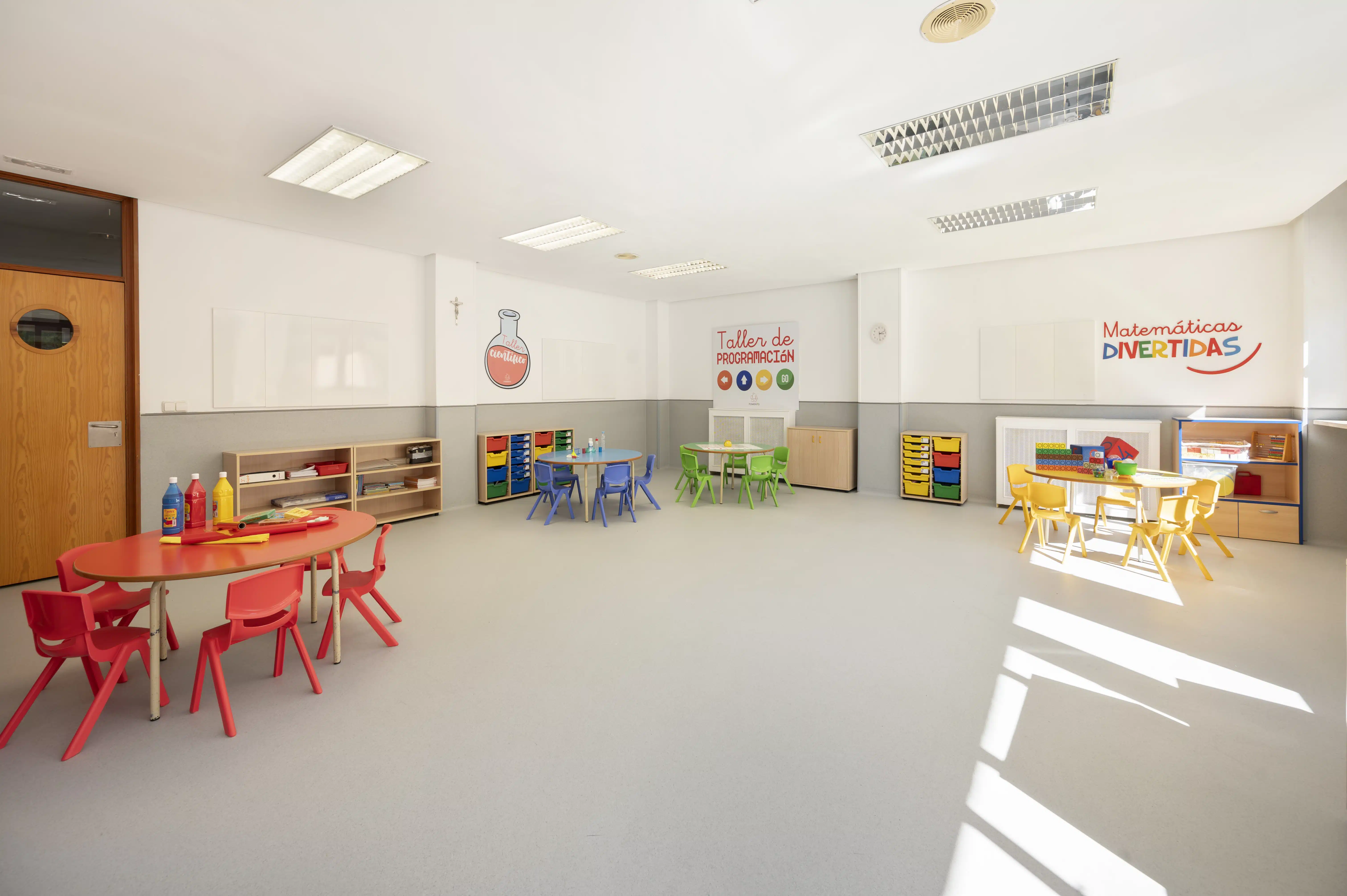Colegio de Fomento Pinoalbar: Colegio Concertado en Simancas,Infantil,Primaria,Secundaria,Bachillerato,Inglés,Alemán,Católico,