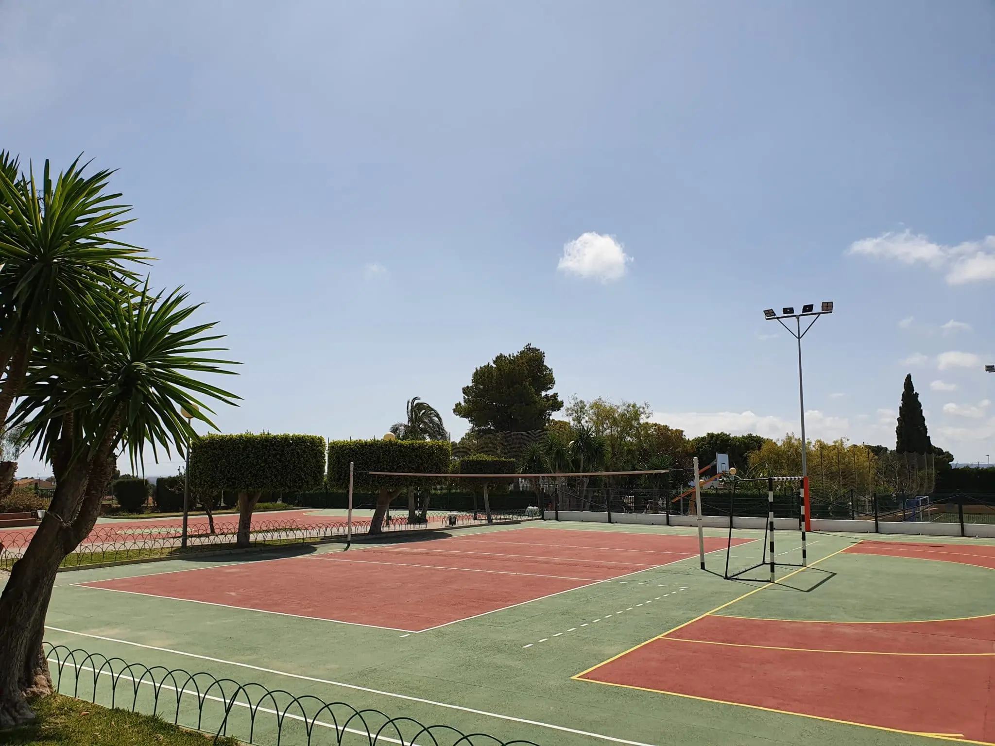 Colegio de Fomento Aitana: Colegio Concertado en Torrellano-Elche,Primaria,Secundaria,Bachillerato,Católico,