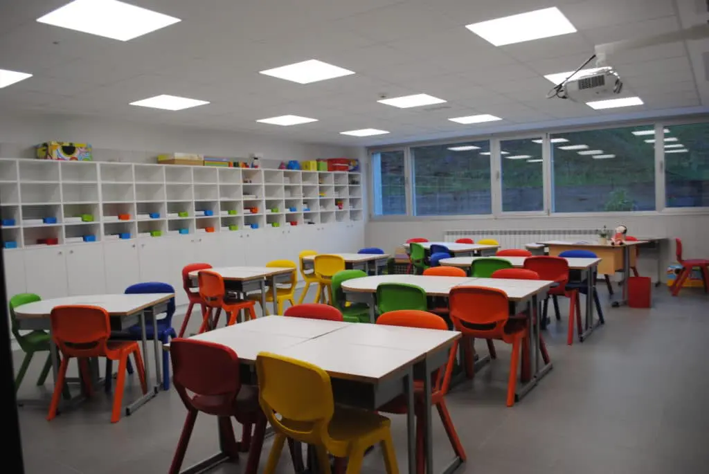 Colegio de Fomento Las Acacias: Colegio Concertado en VIGO,Infantil,Primaria,Secundaria,Bachillerato,Inglés,Francés,Otros,Católico,