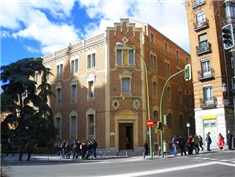 Colegio Arzobispal de La Inmaculada y San Dámaso: Colegio Privado en Madrid,Secundaria,Bachillerato,Católico,