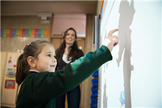 Colegio Airina: Colegio Concertado en TERRASSA,Infantil,Primaria,