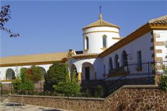Colegio Laureado Capitán Trevilla: Colegio Público en ADAMUZ,Infantil,Primaria,Educación Especial,
