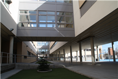 Colegio Villamadrid: Colegio Concertado en MADRID,Infantil,Primaria,Secundaria,Bachillerato,Laico,