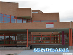 Colegio - sec Martina Garcia: Colegio Público en FUENTE EL SAZ DE JARAMA,Infantil,Primaria,