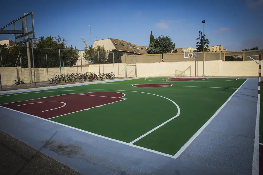 Colegio de Fomento Montearagón: Colegio Privado en ZARAGOZA,Primaria,Secundaria,Bachillerato,Inglés,Francés,Católico,